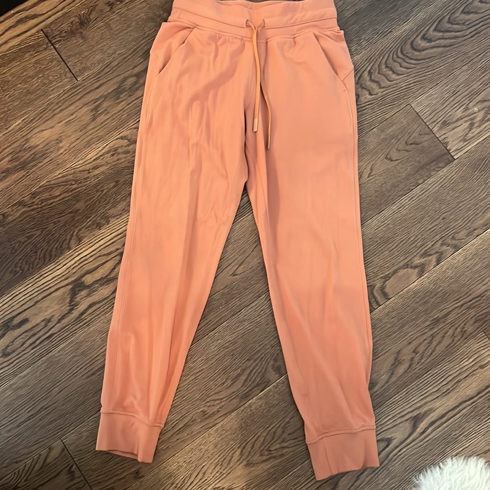 Lululemon jogger pant - Picture 2 of 5